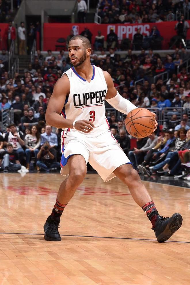 SGA：去年自己和妻子捐赠了NBA杯奖金，今年会继续捐赠（SGA称去年携妻捐出NBA杯奖金，今年仍将继续捐赠）