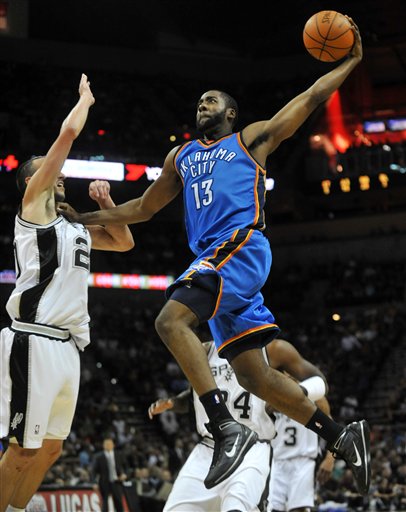 马卡：梅西参观诺坎普引发回归猜测，而美职联支持短期租借（马卡：梅西造访诺坎普引发回归传闻，美职联或批准短期租借）