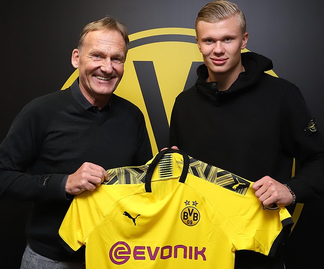 体总：占旭刚任举重摔跤柔道中心主任，王励勤任乒羽中心副主任