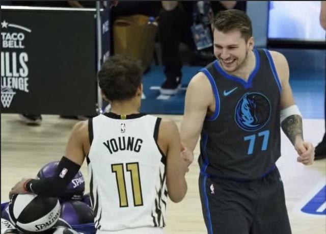 德天空：小腿肌肉受伤的伯卡特至少会缺席12月的比赛（德天空：伯卡特小腿肌肉受伤，至少无缘整个12月的比赛）