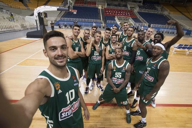 德转列本赛季30岁以上选手进球排行榜：凯恩领跑，...（德转发布本赛季30岁以上球员进球榜：凯恩暂居榜首）